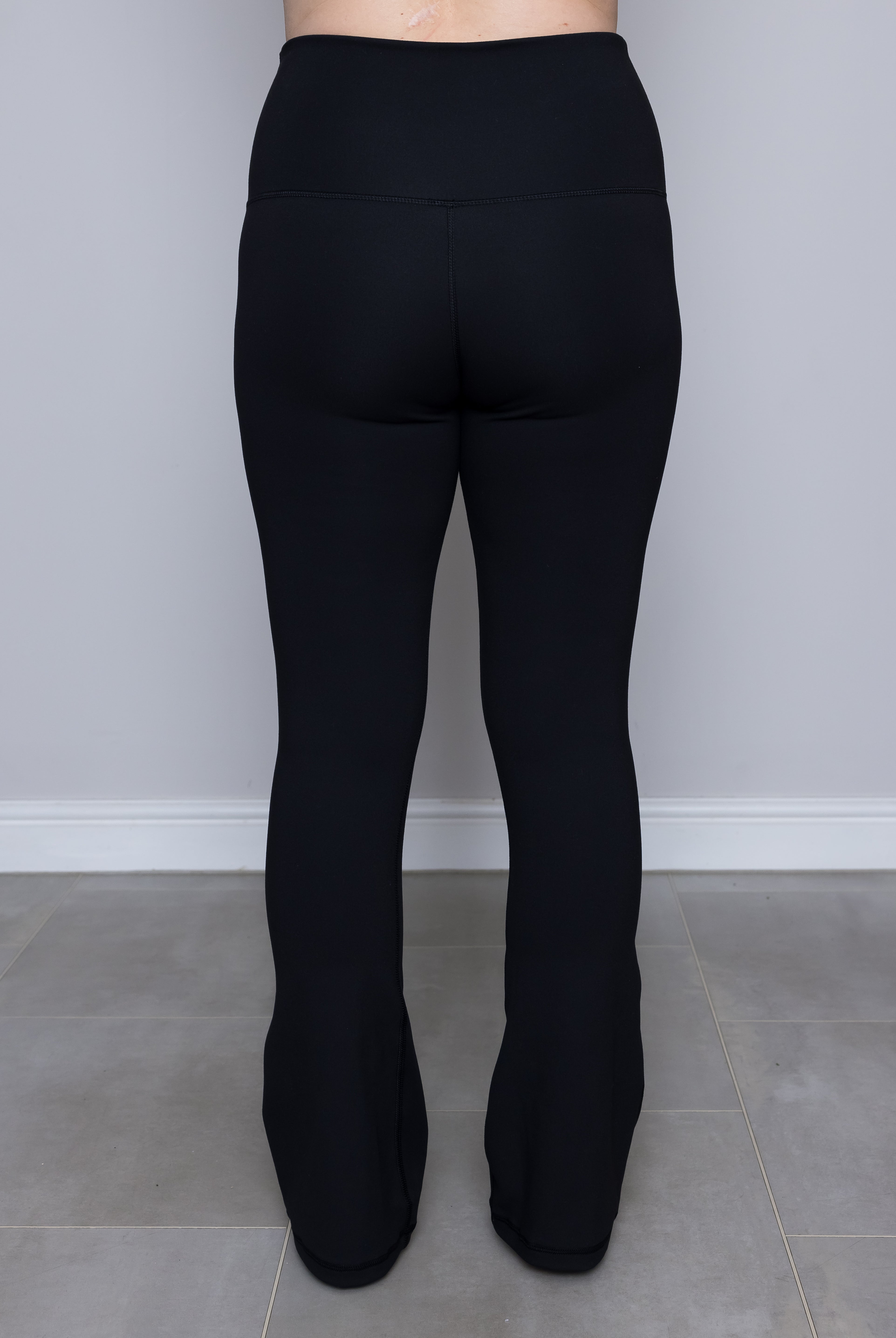 Flared Body Sculpt Black 2 Pocket Full Leggings - Love Lissie