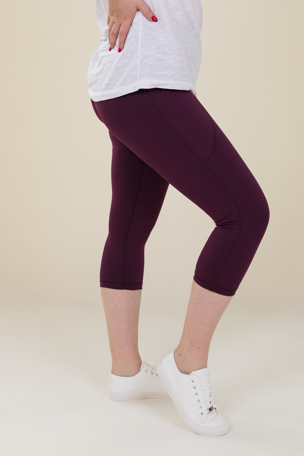 Comfort Max Plum 2 Pocket Cropped Leggings