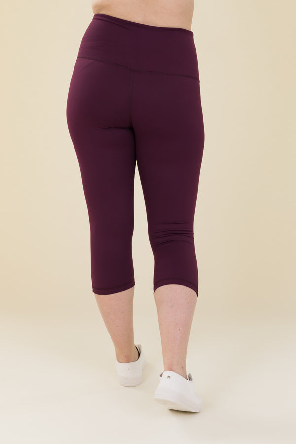 Comfort Max Plum 2 Pocket Cropped Leggings