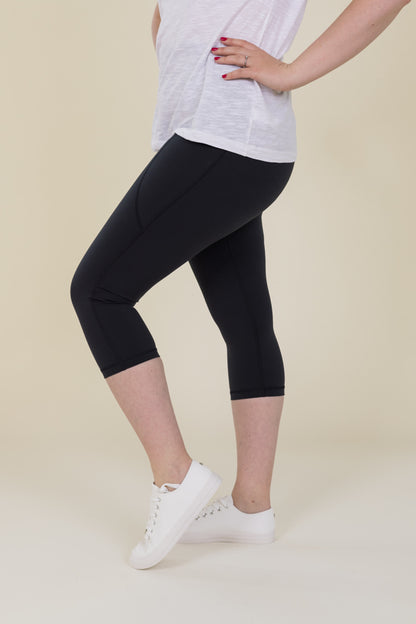 Comfort Max Black 2 Pocket Cropped Leggings